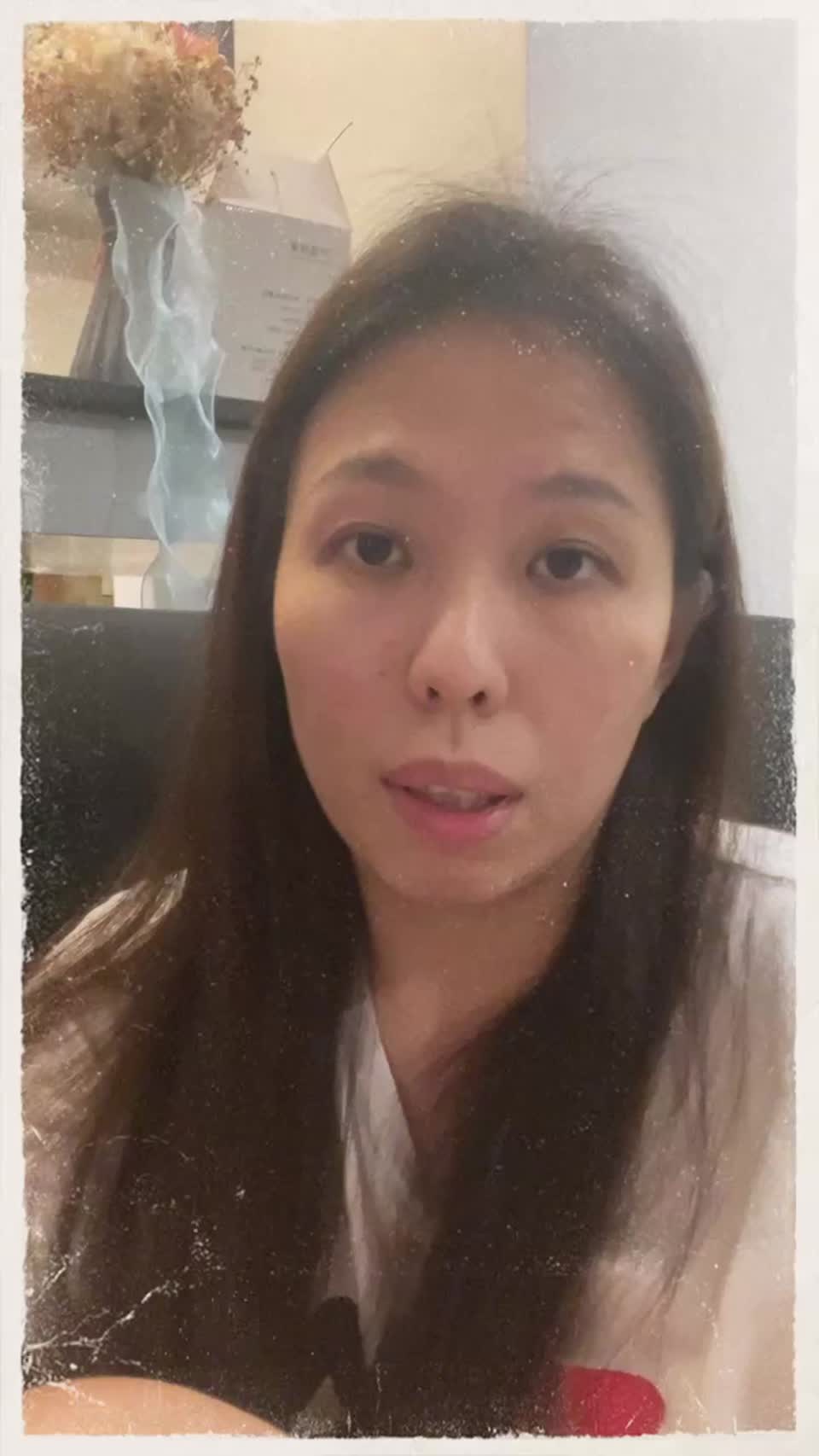 Still image out of testimonial from Mah Hui Xin