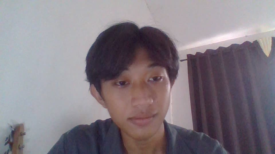 Still image out of testimonial from Lyndon Cecilio