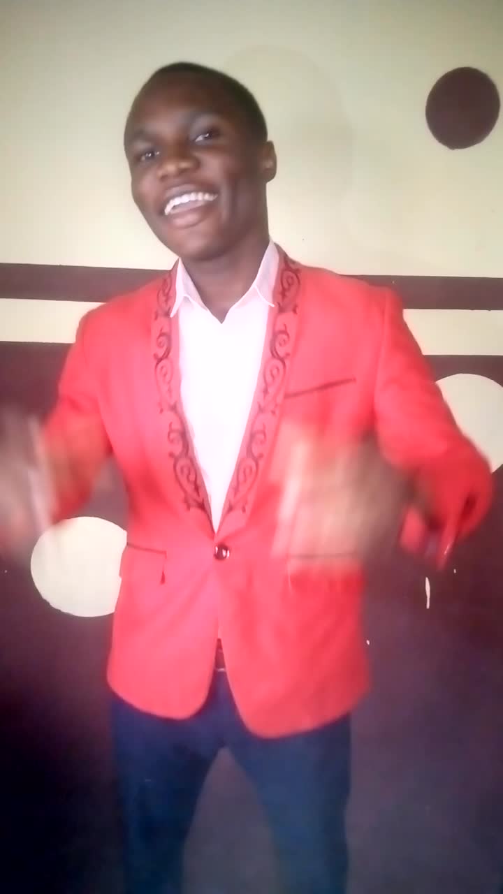 Still image out of testimonial from Iheanacho Francis 