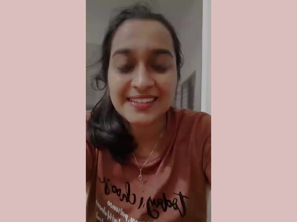 Still image out of testimonial from Soumya