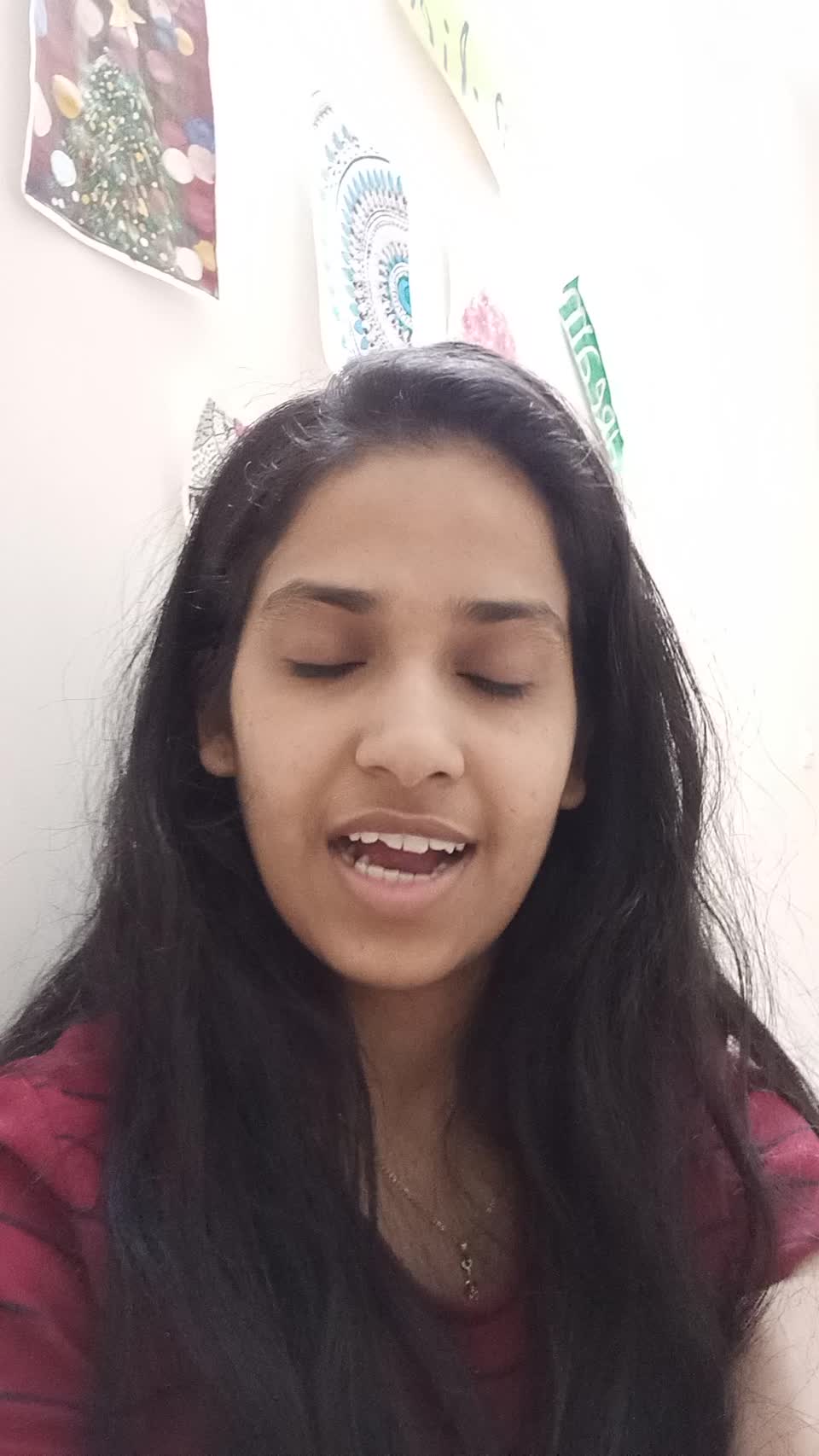 Still image out of testimonial from Deeksha Sharma