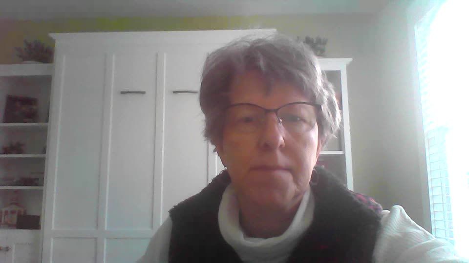 Still image out of testimonial from Teresa Domenick