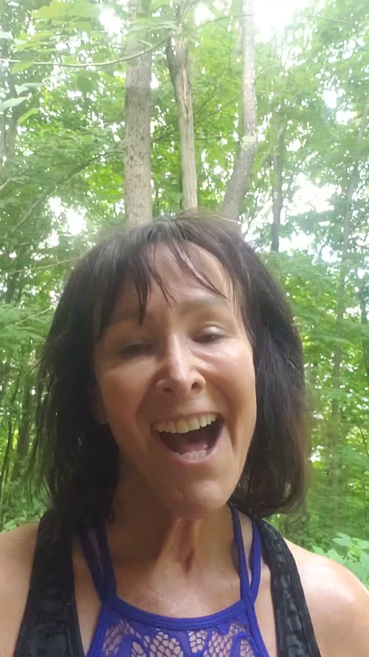 Still image out of testimonial from Sheri Kosh