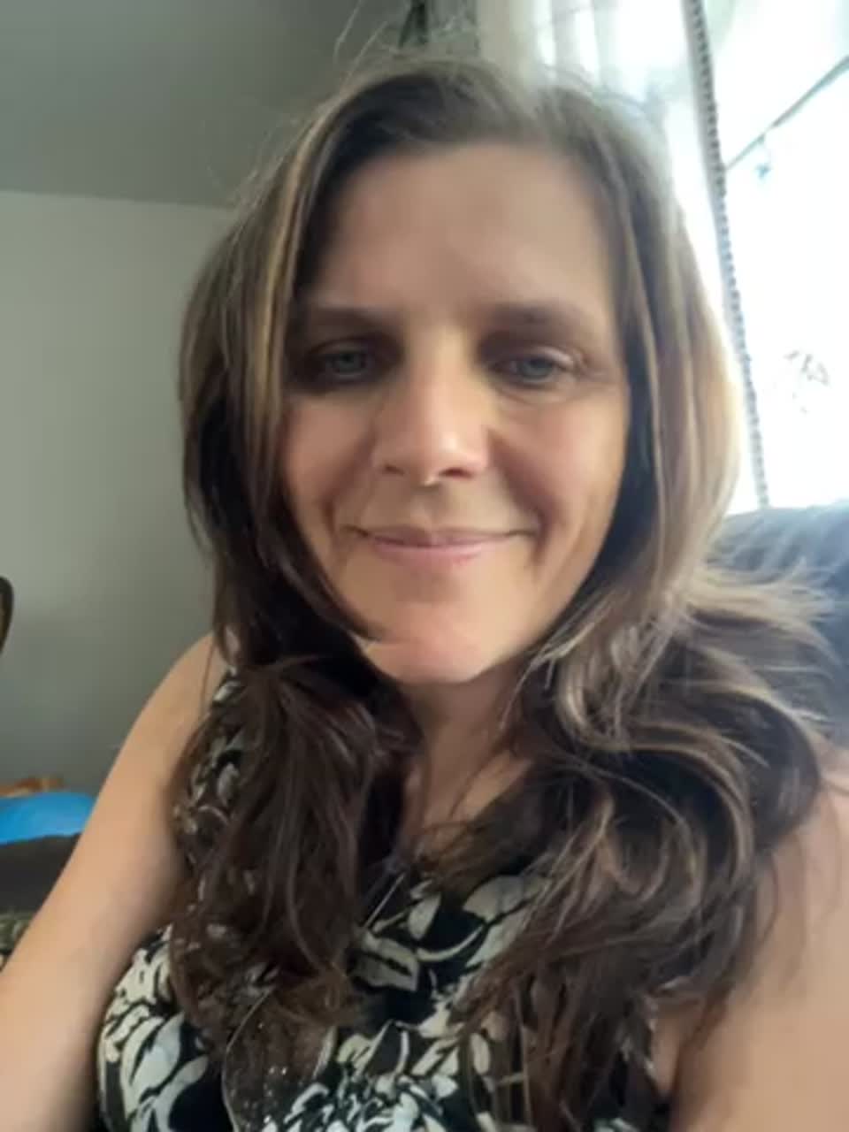 Still image out of testimonial from Lisa Cusano