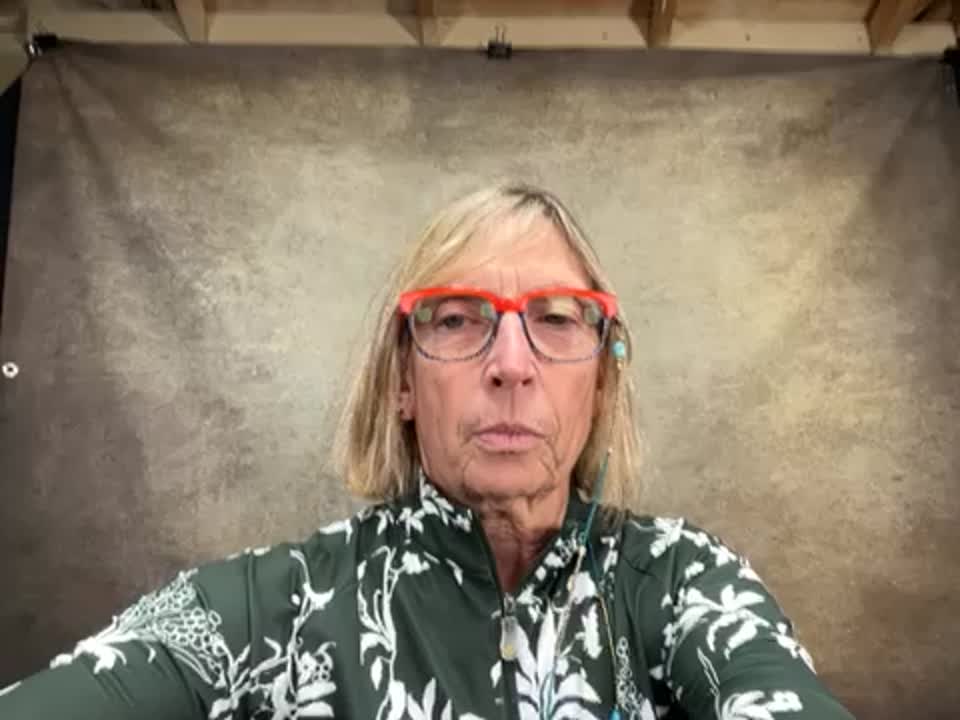 Still image out of testimonial from Wendy Murdoch