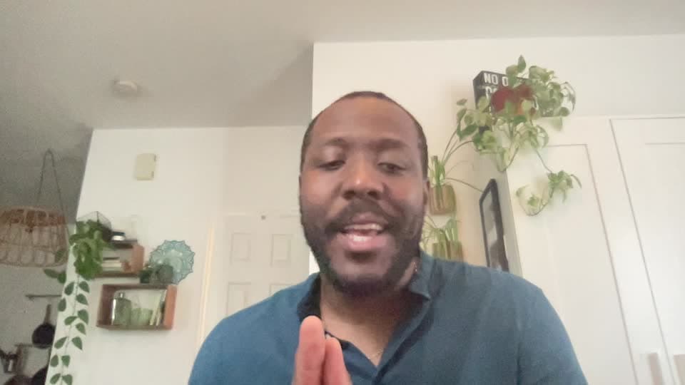 Still image out of testimonial from Armel Beaudry Kembe Tchemeube