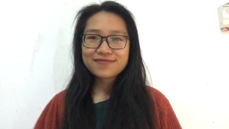 Still image out of testimonial from Quynh SuSu
