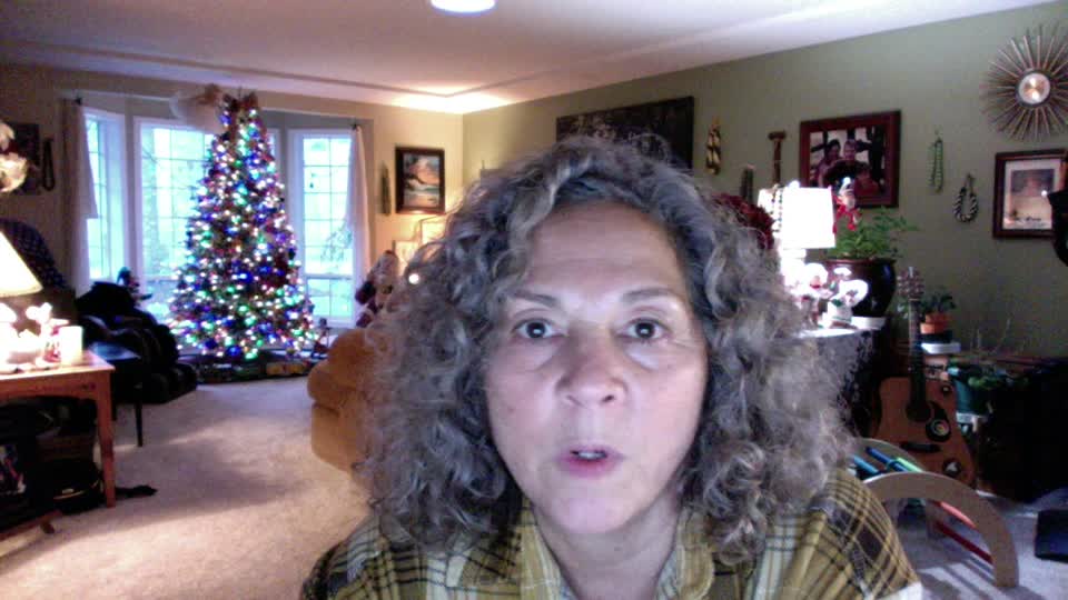 Still image out of testimonial from Carol Regan