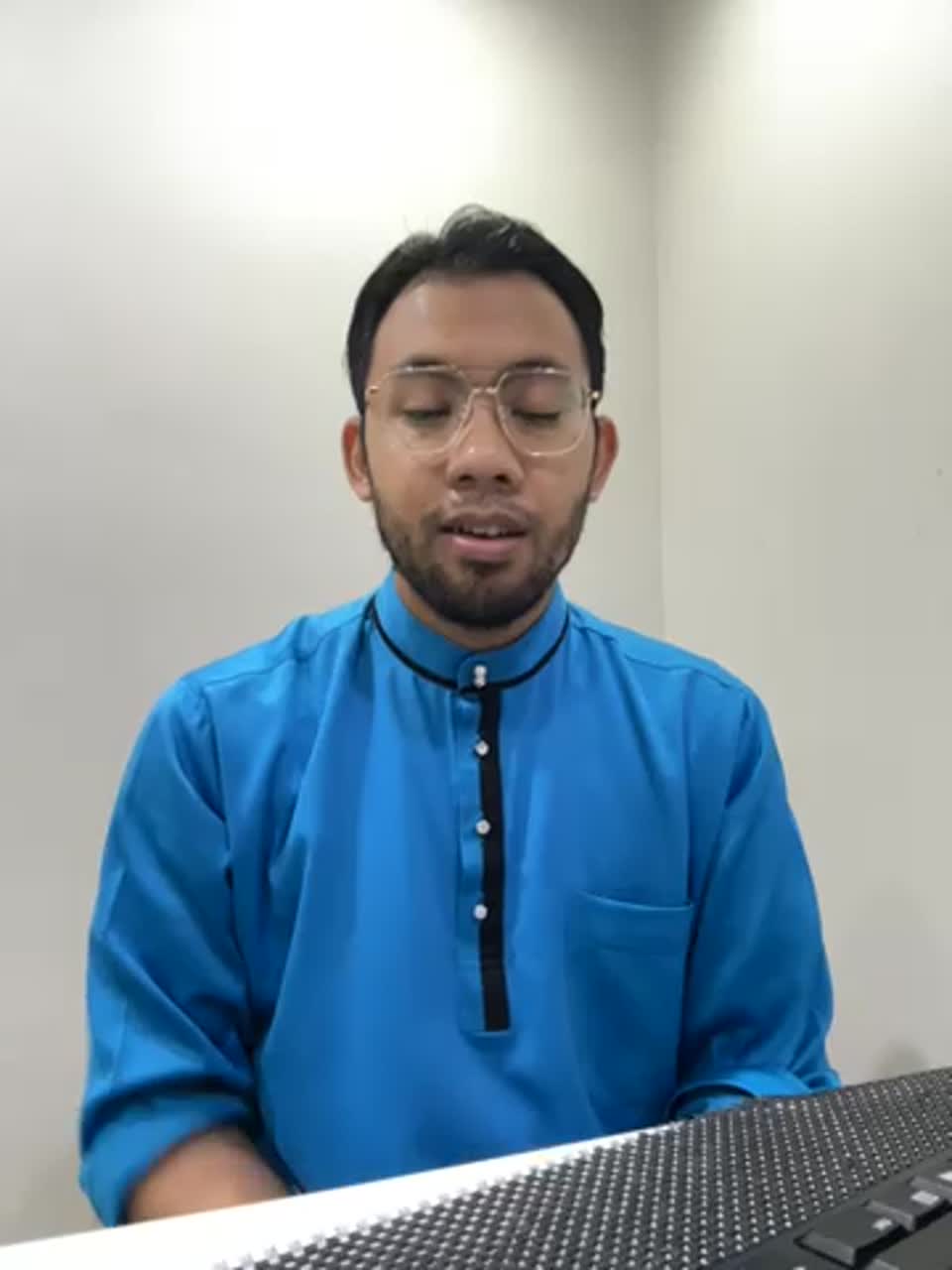 Still image out of testimonial from Ahmad Harith Zabidi Azhar
