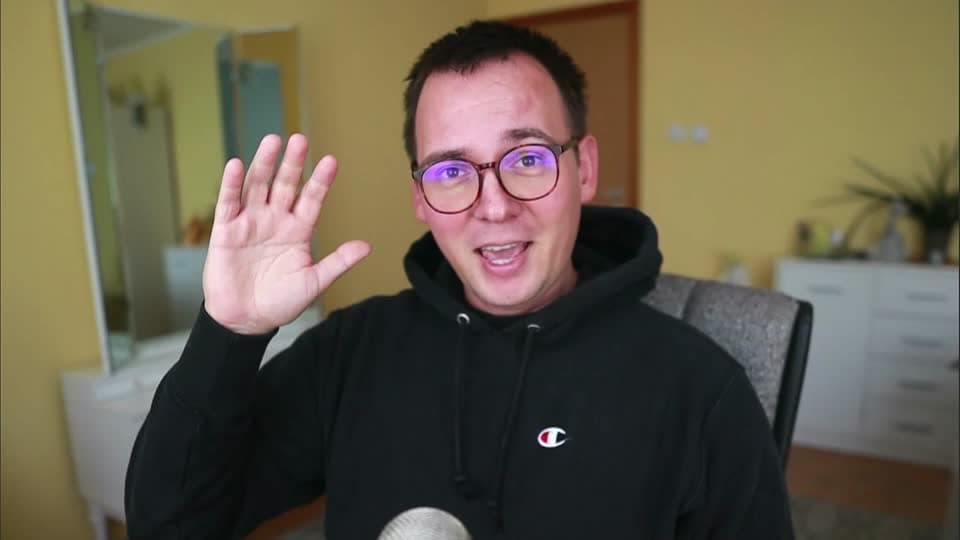 Still image out of testimonial from Patryk M.