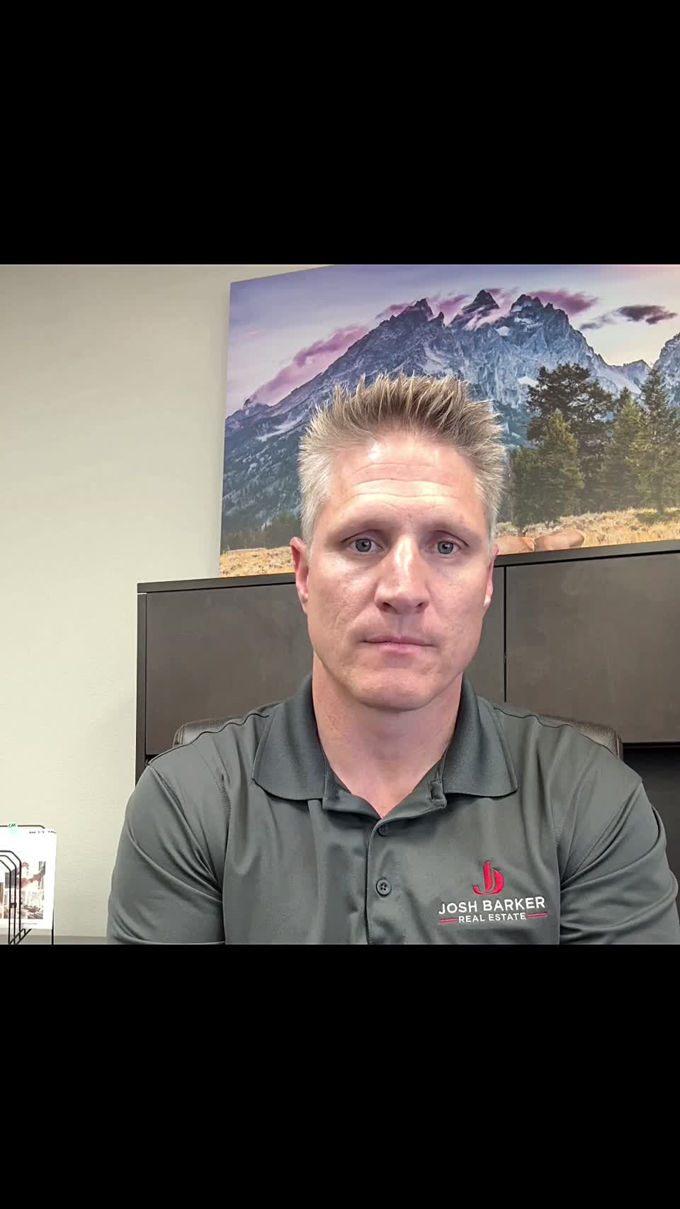 Still image out of testimonial from Josh Barker 