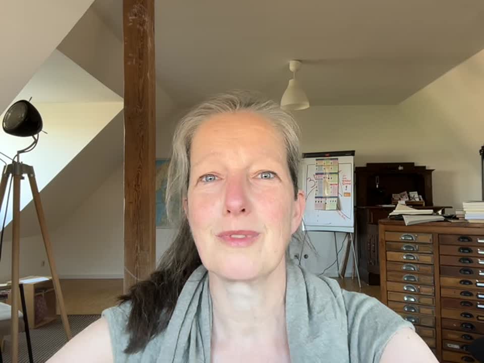 Still image out of testimonial from Ulrike