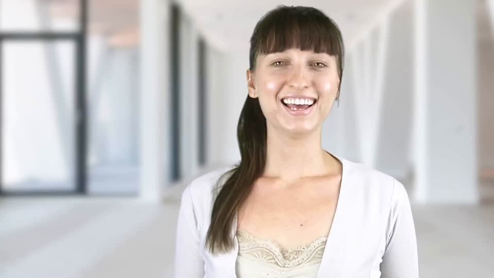 Still image out of testimonial from Annastasia