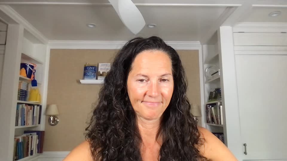 Still image out of testimonial from Penny Tremblay | Leadership Speaker