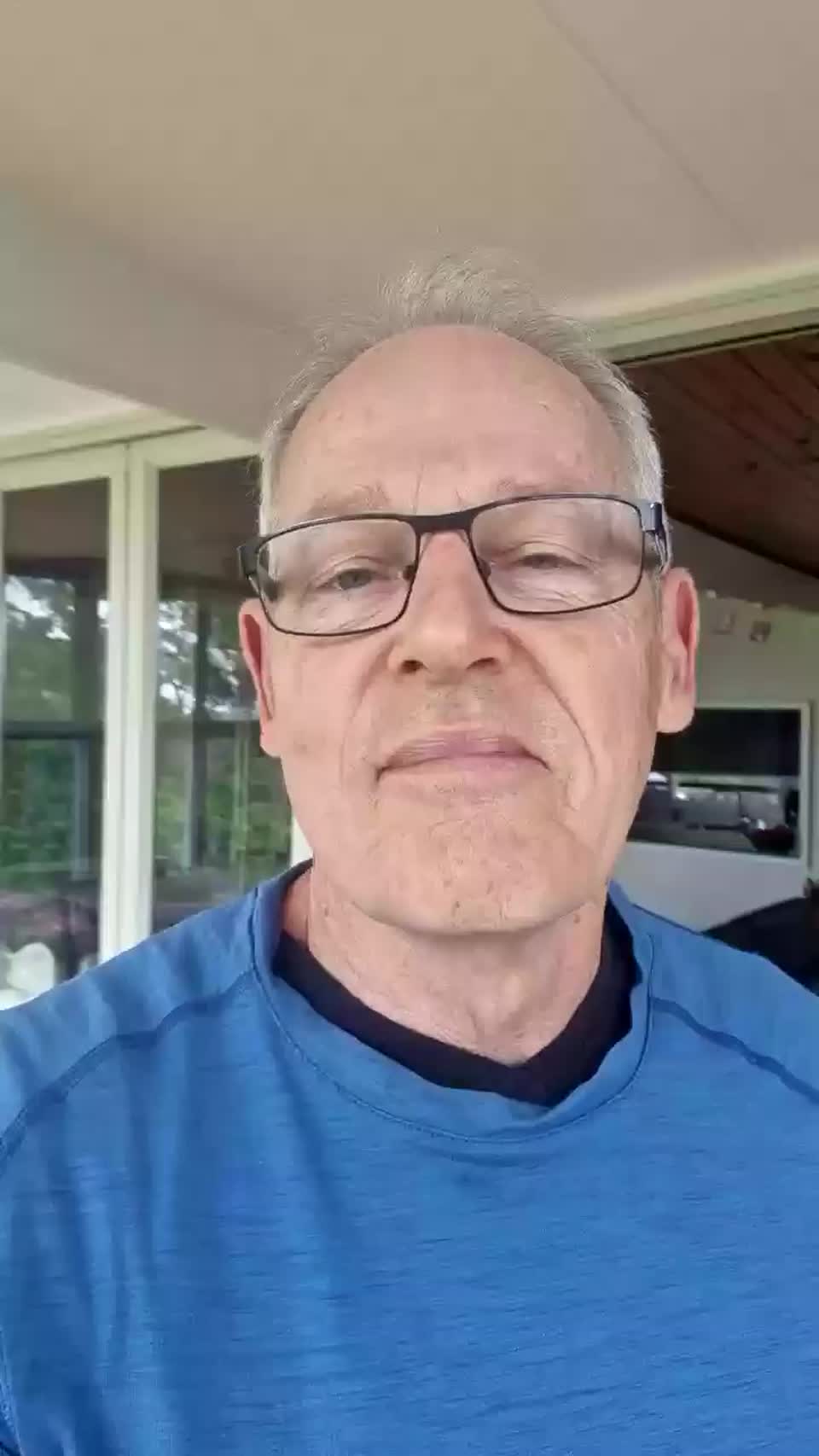 Still image out of testimonial from John Drury