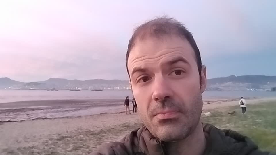 Still image out of testimonial from Pablo