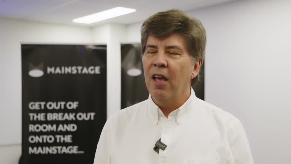 Still image out of testimonial from Marc Bineham