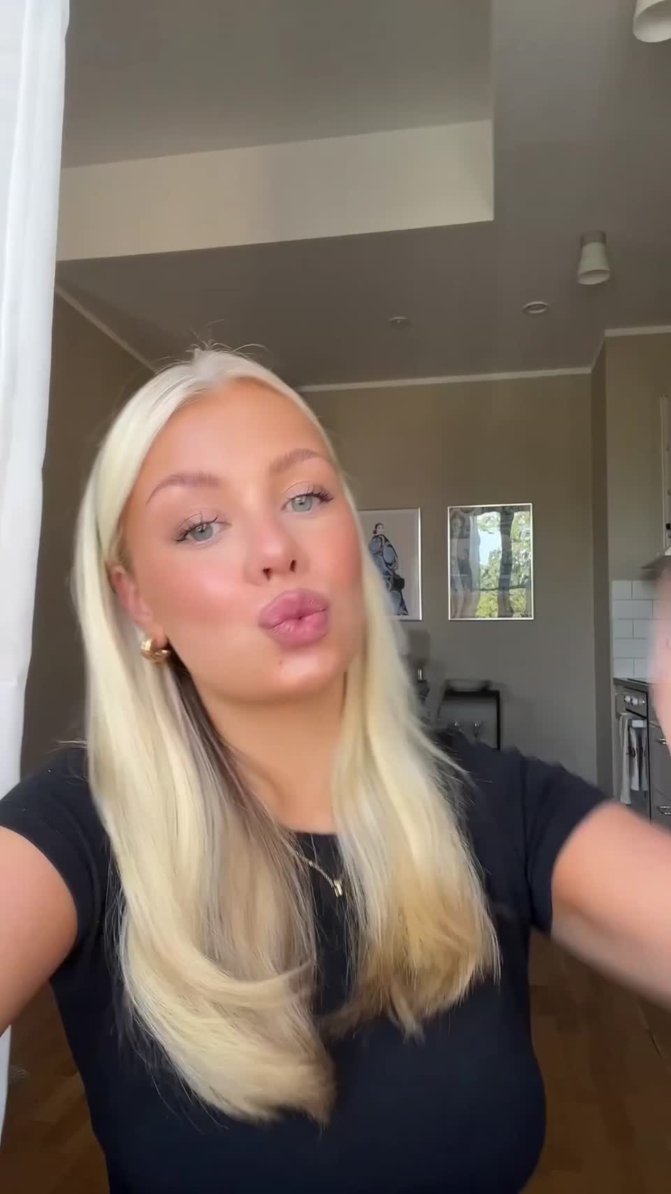 Still image out of testimonial from Thyra Lundin