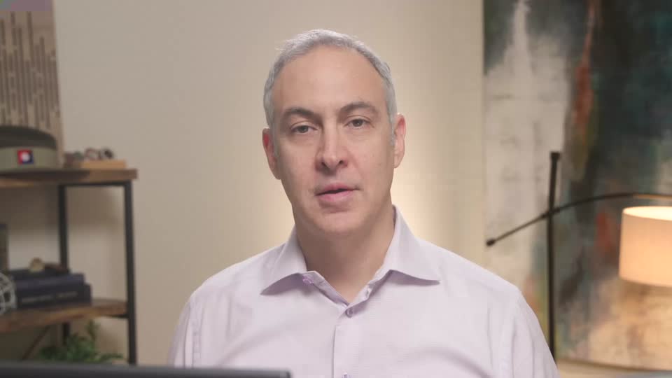 Still image out of testimonial from Tony P