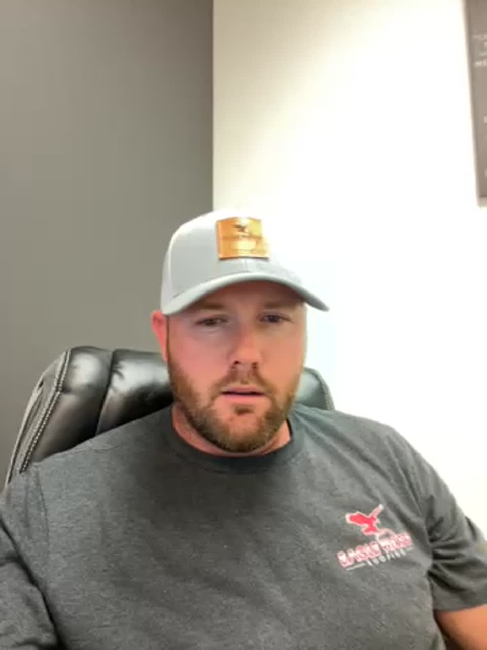 Still image out of testimonial from Justin west