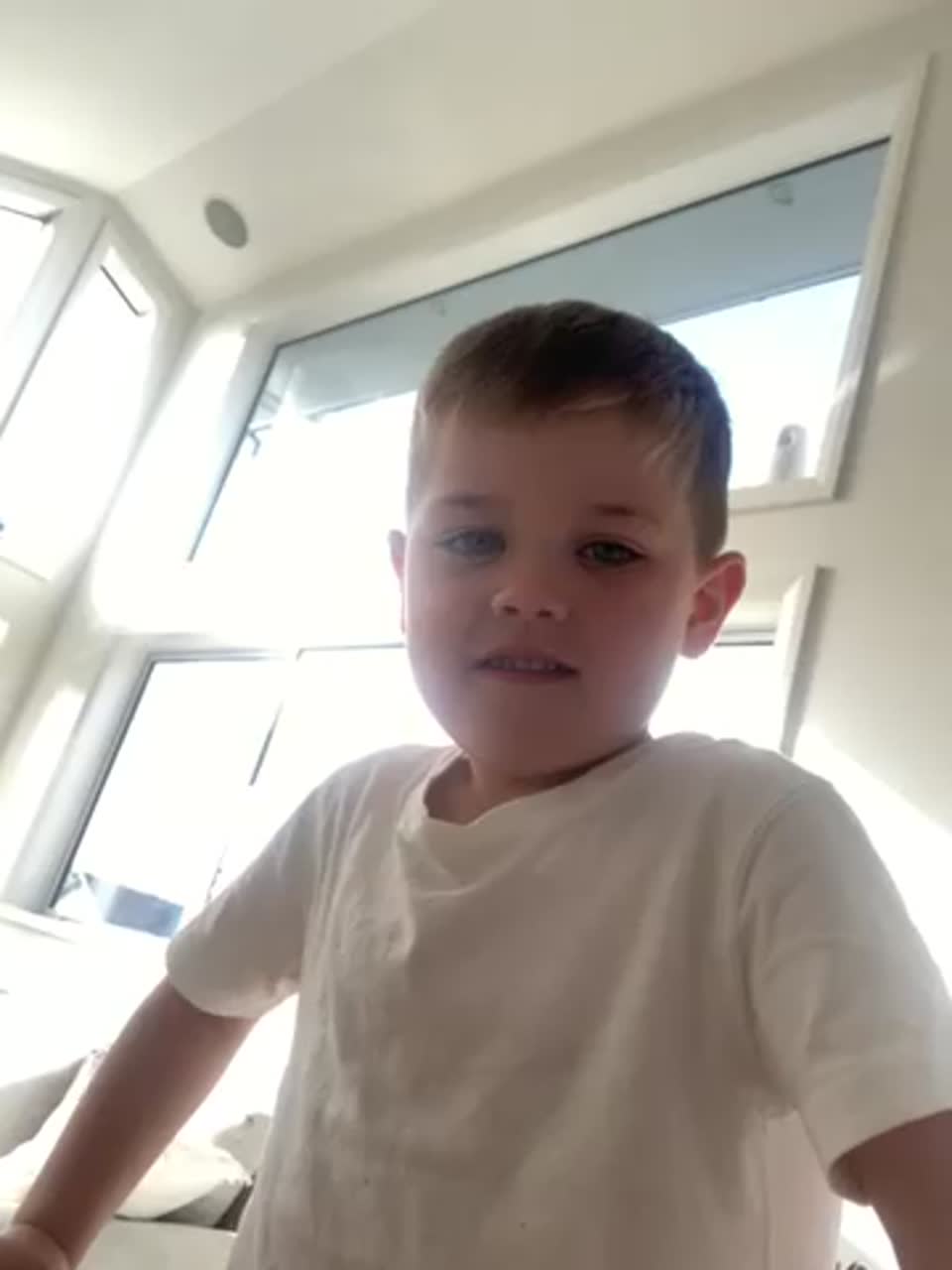 Still image out of testimonial from Samuel Clark