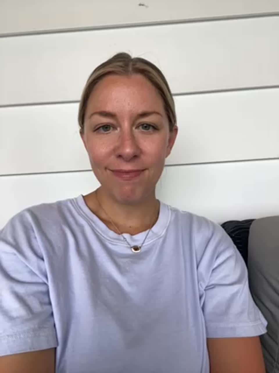 Still image out of testimonial from Margaret Powell