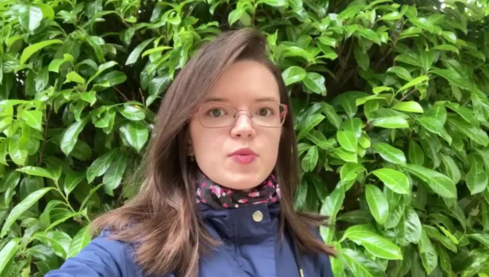 Still image out of testimonial from Kseniia