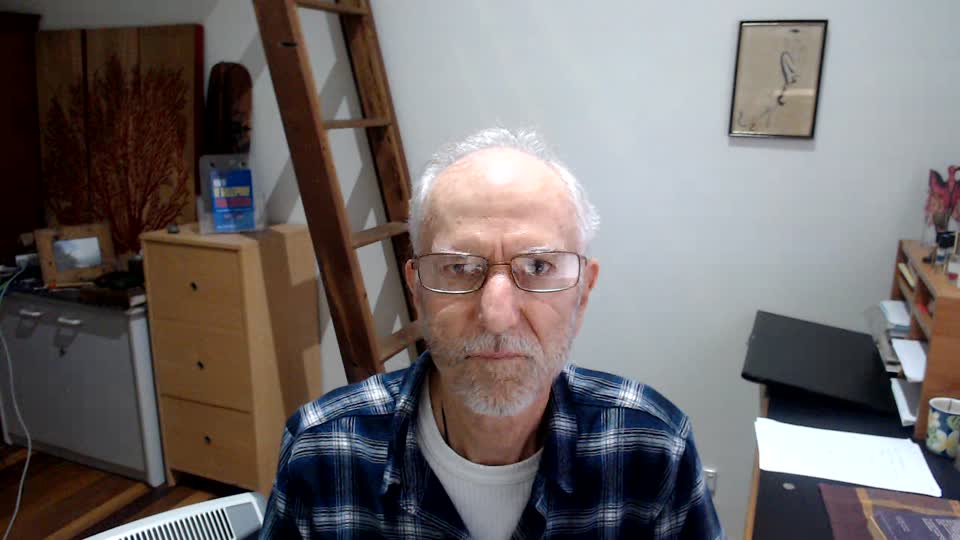 Still image out of testimonial from Bill Lee-Emery