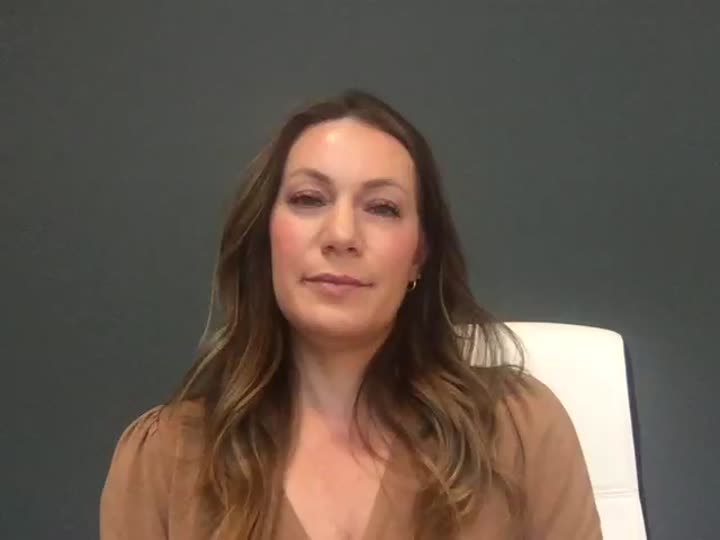 Still image out of testimonial from Angela McGregor