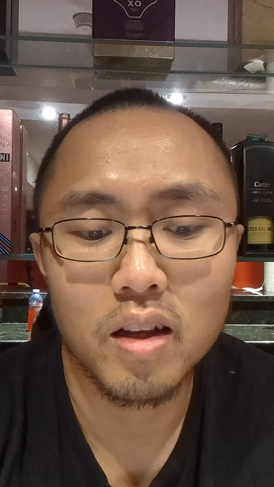 Still image out of testimonial from Tin Vo