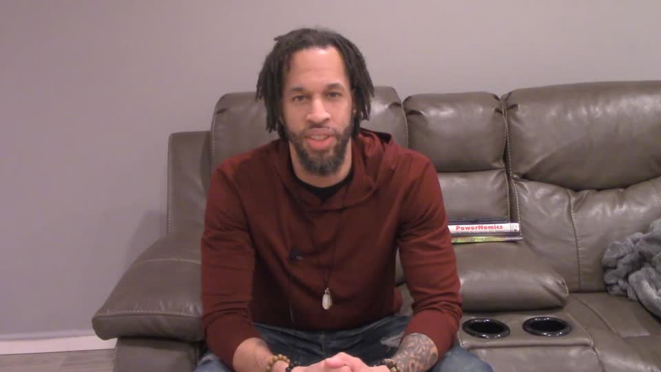 Still image out of testimonial from Justice King