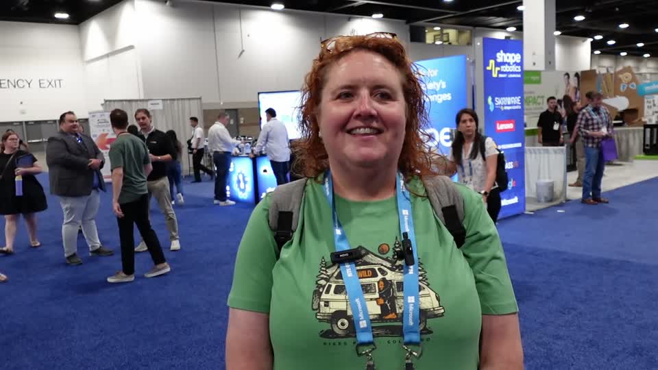 Still image out of testimonial from Samantha