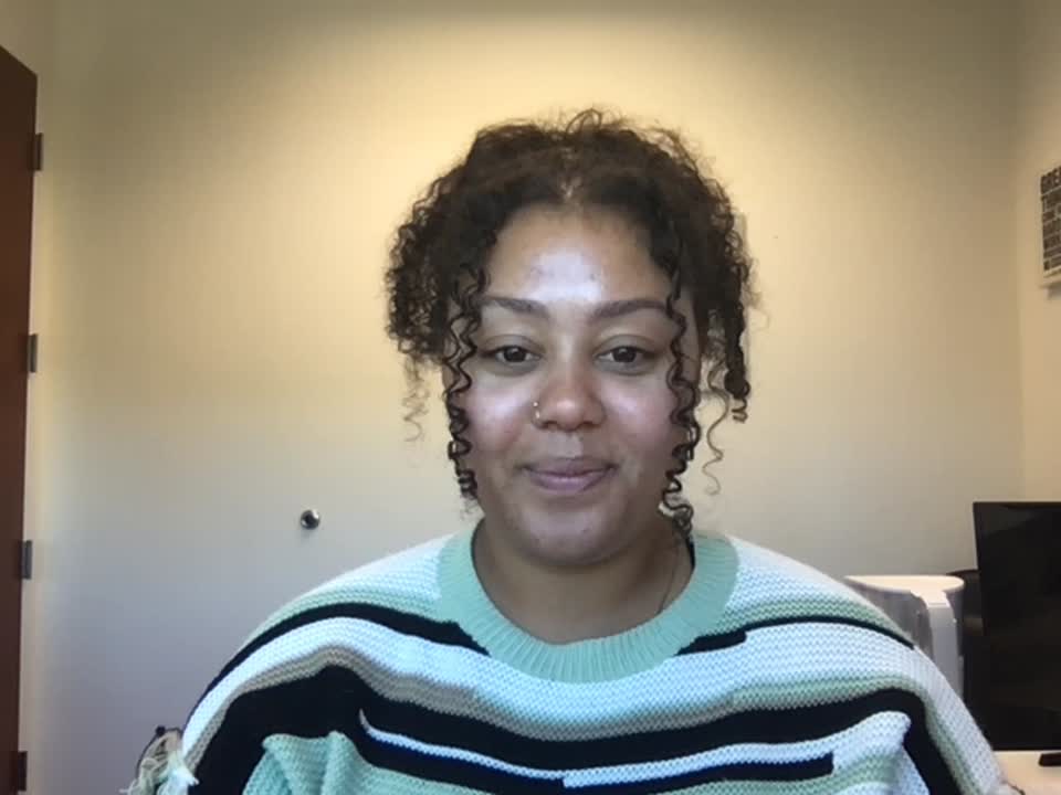 Still image out of testimonial from Madison Debora