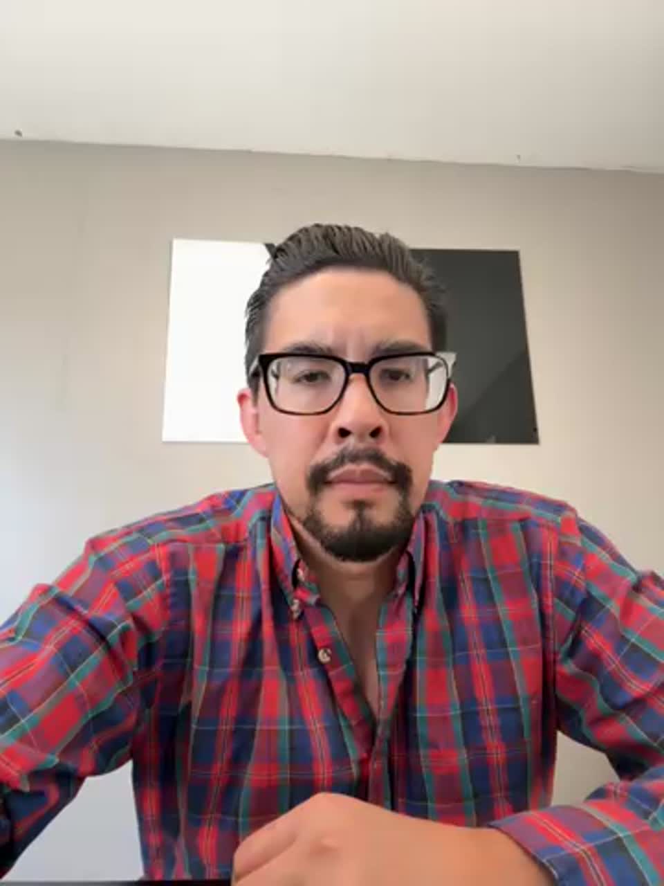 Still image out of testimonial from Spencer Brown 