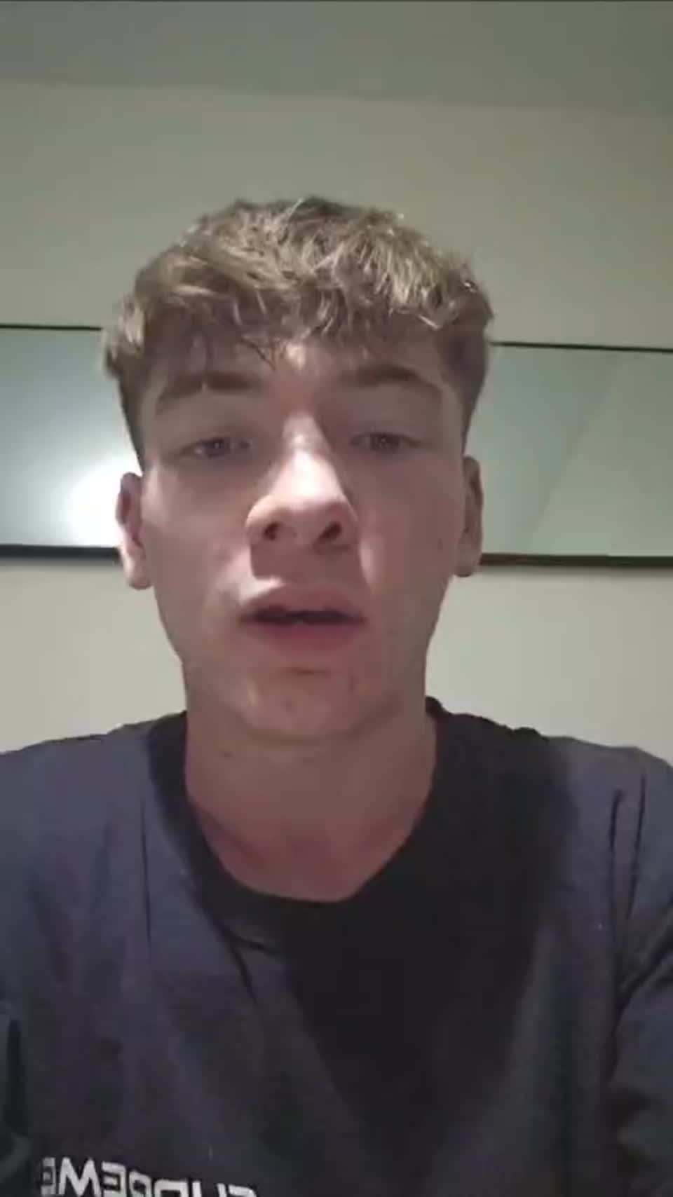 Still image out of testimonial from Bradley