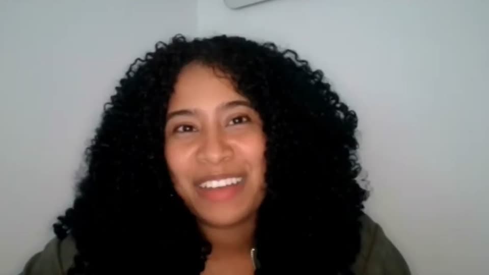 Still image out of testimonial from Evan Sukman