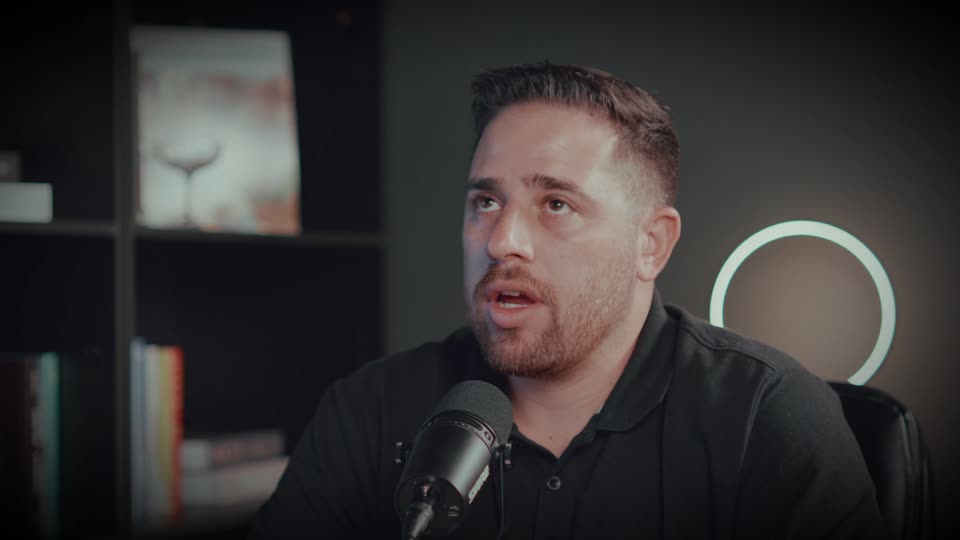 Still image out of testimonial from Nidal Khaznadar