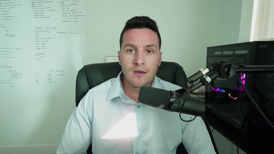 Still image out of testimonial from Chris Jalbert