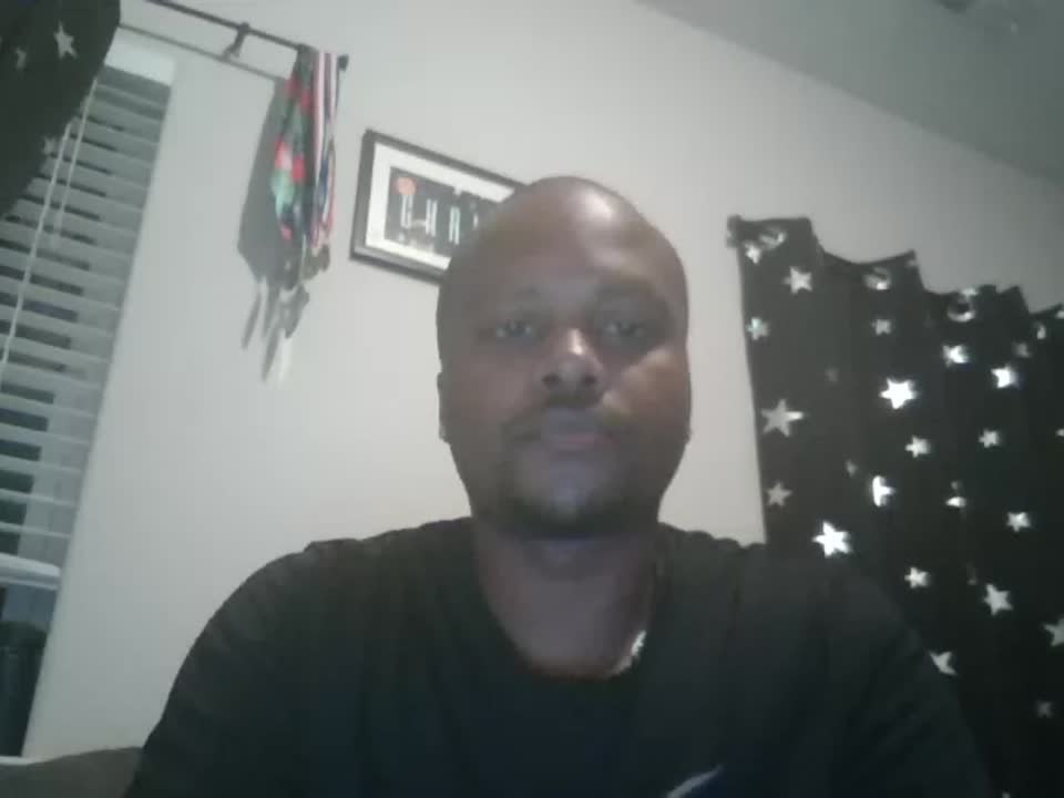 Still image out of testimonial from Darryl Addison