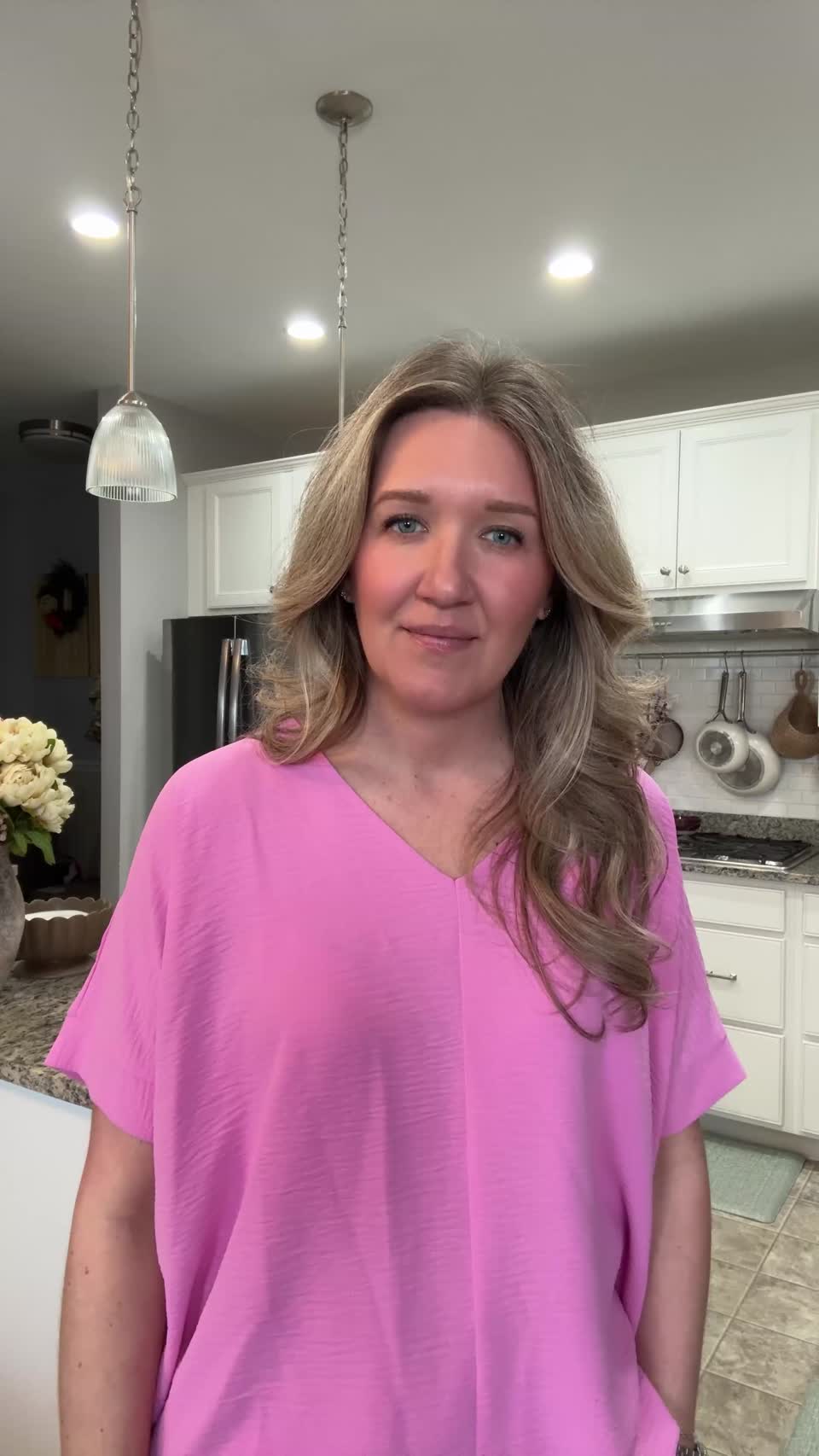 Still image out of testimonial from Kim L.