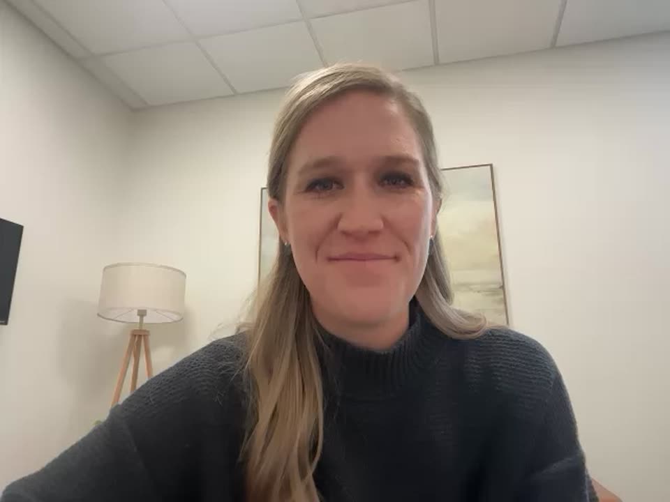 Still image out of testimonial from Claire Mitchell